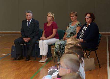 PRVOŠOLČKI GRAHOVO 05 FOTO LJUBO VUKELIČ